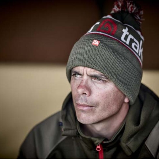 Зимна ШАПКА TRAKKER TEAM BOBBLE BEANIE