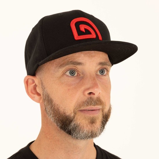 Шапка с права козирка Trakker CR Snap Back Cap